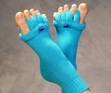 Foot alignment socks